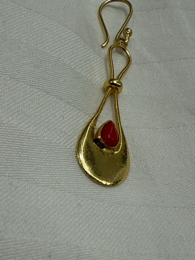 Nomi AM-32 — gold tone