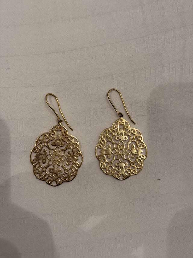 Nomi AM-07 — gold tone
